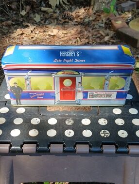 HERSHEY'S Blue Retro Diner Decorative Tin 8"×2"×4"